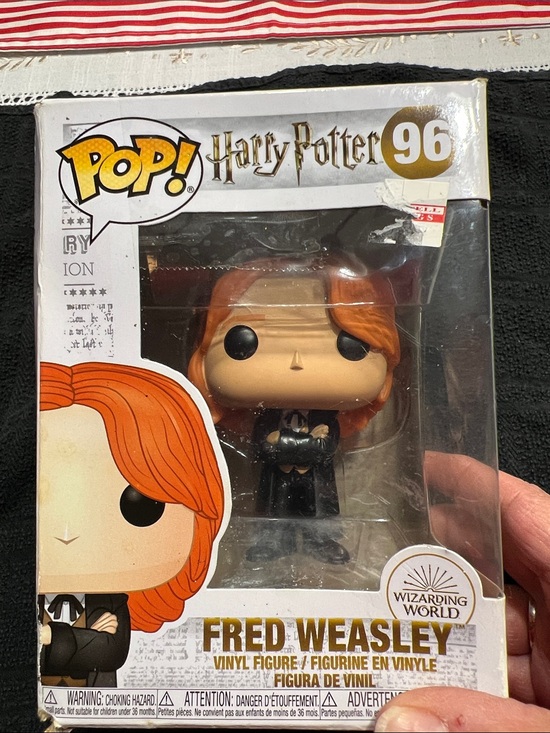 Funko Other - Funko Fred Weasley Vinyl Figure - Harry Potter 96-Orange Hair
